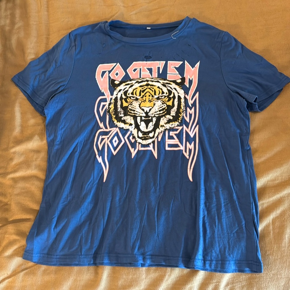Women's Graphic Tee